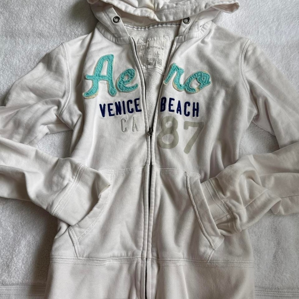 y2k aeropostale white zip up hoodie